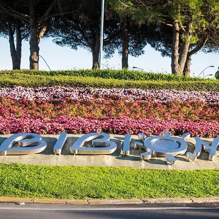 Modern Comfort With A View And Terrace Apartment Bibione